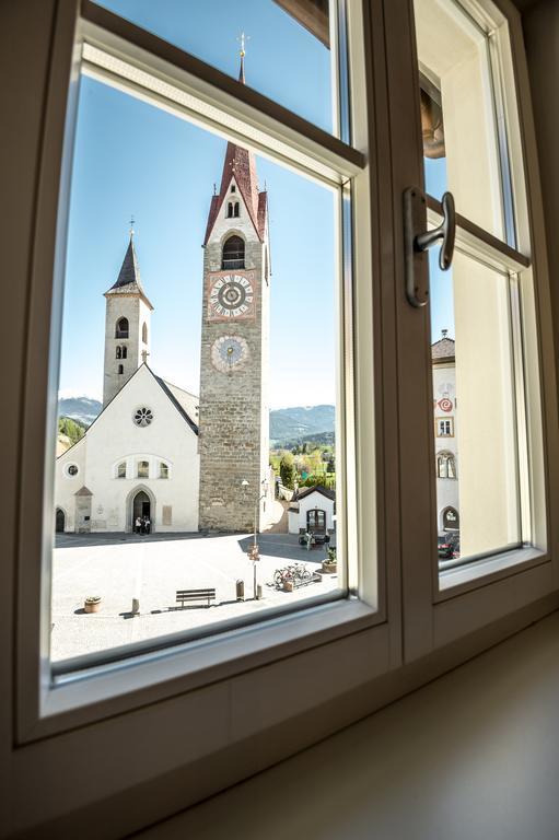 Gasthof Traube San Lorenzo di Sebato Esterno foto